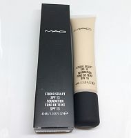Тональный крем MAC Studio Sculpt